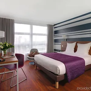 Citadines Centre 3* Lila